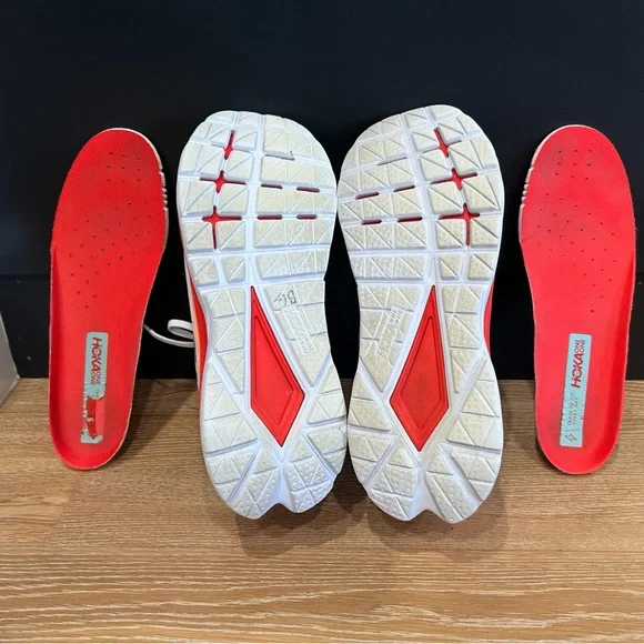 HOKA One One Mach 4 women’s size 9.5 - Picture 6 of 15